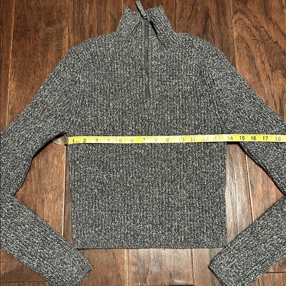 Aerie Gray Ribbed Cable Knit Sweater - Women’s Large - Picture 3 of 5